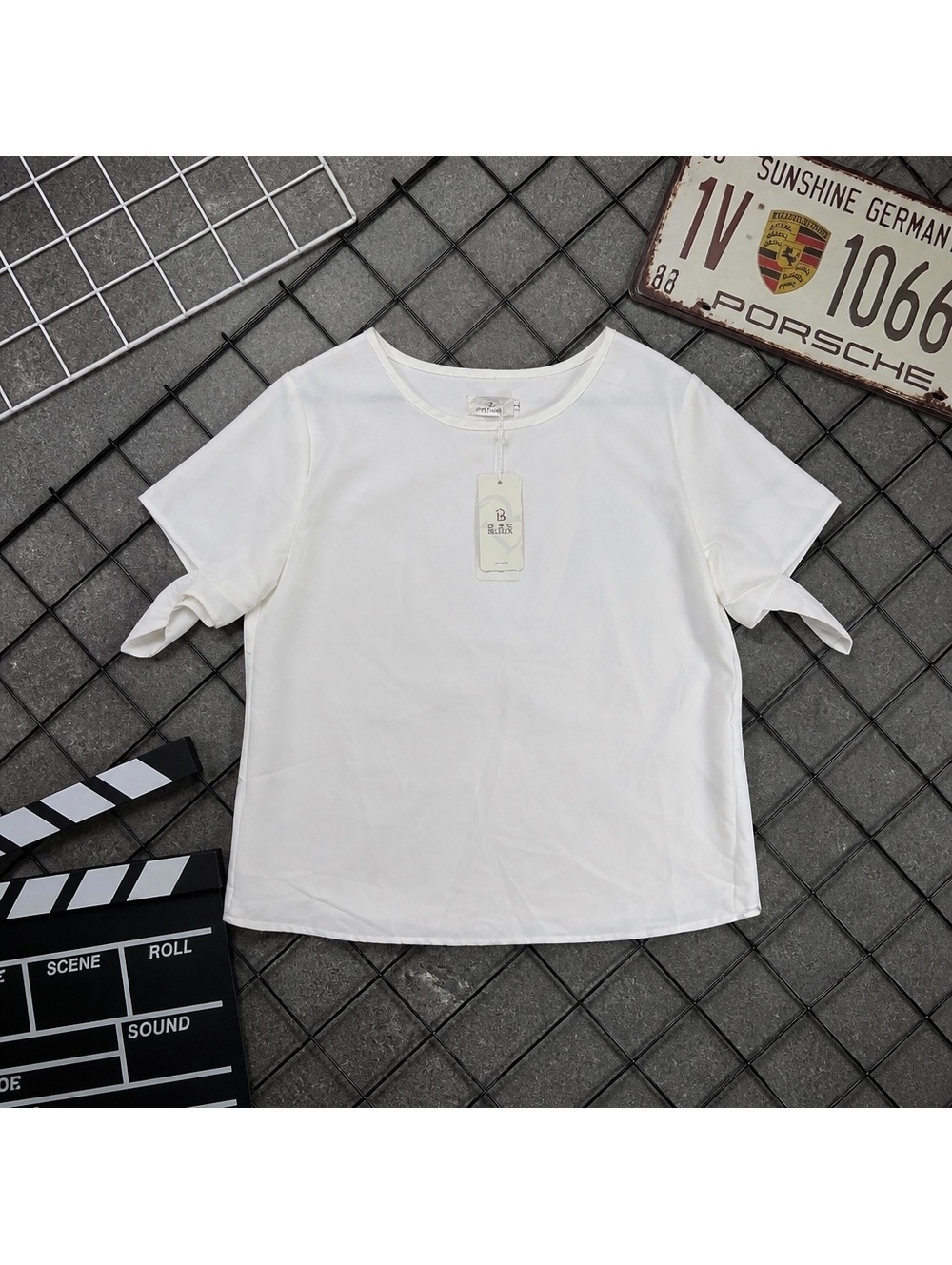 BALUOKE White Short Sleeve NWT Tie Sleeve Blouse XL New With Tags
